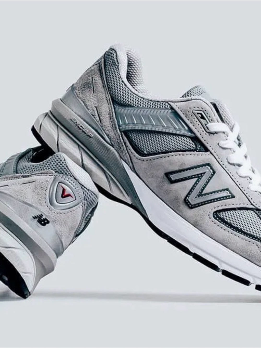 New Balance 990v5 Sneakers